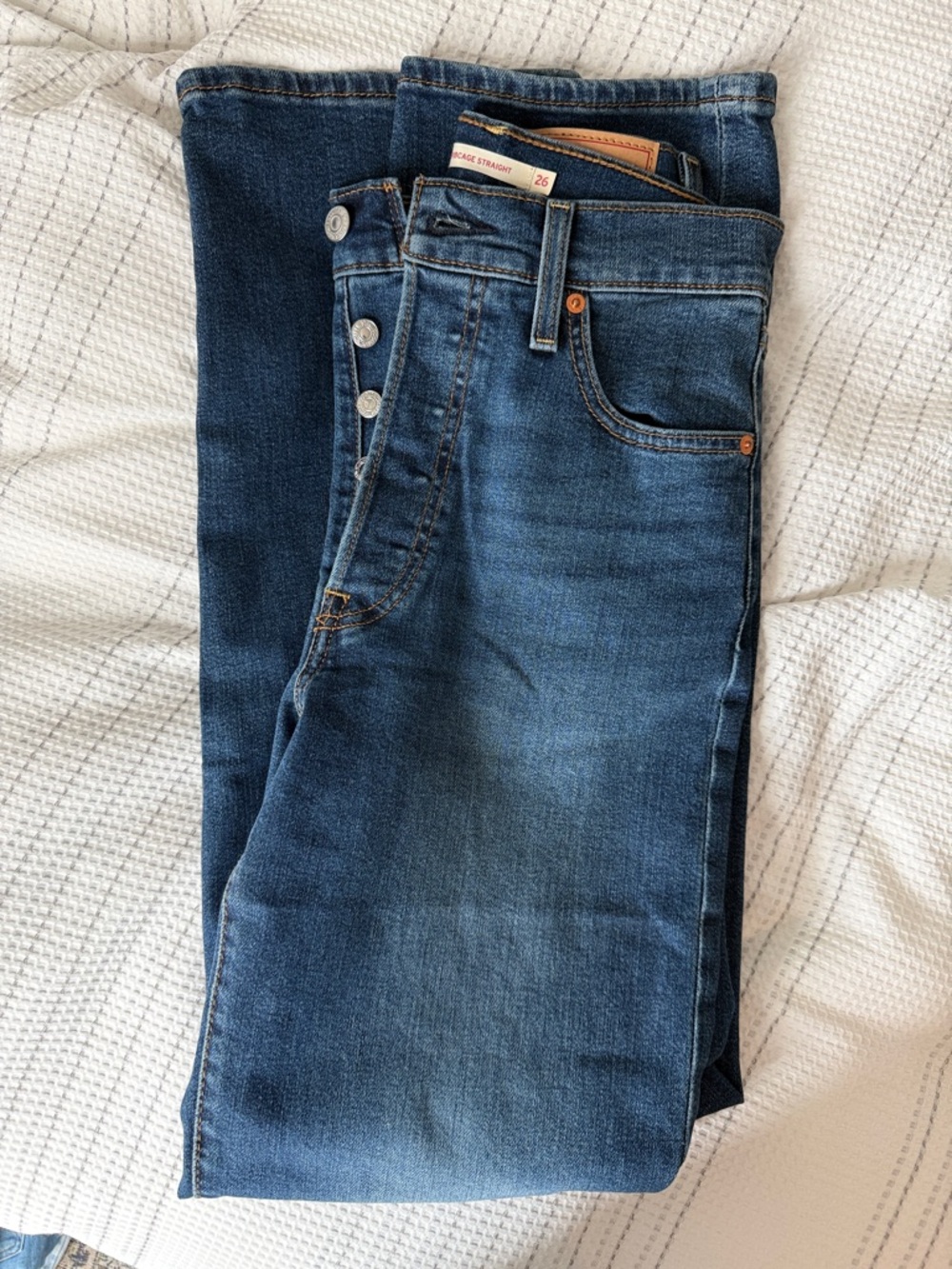 Levi's Straight Leg Jeans in Dark Blue Wash